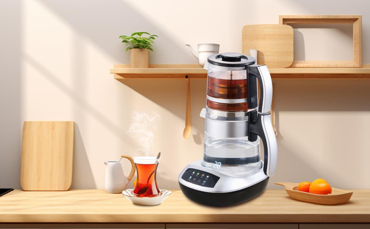 Tea maker with digital projection