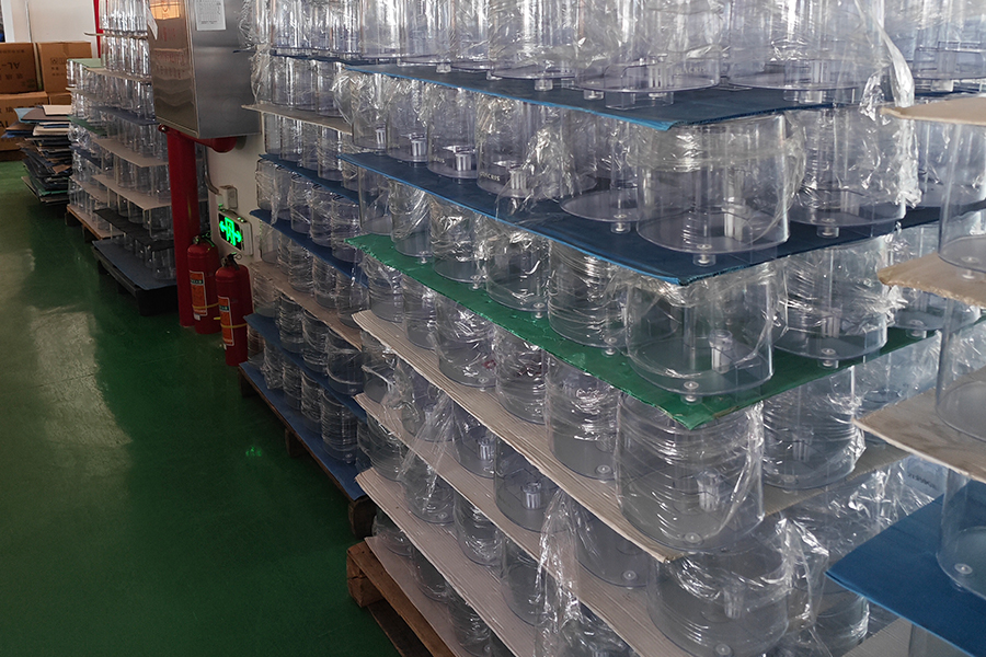 Image of the production workshop at Zhongshan Yuekon Electrical Appliances Co., Limited, showing the efficient assembly line and production activities for Kitchen Machines and Multifunctional Blenders.